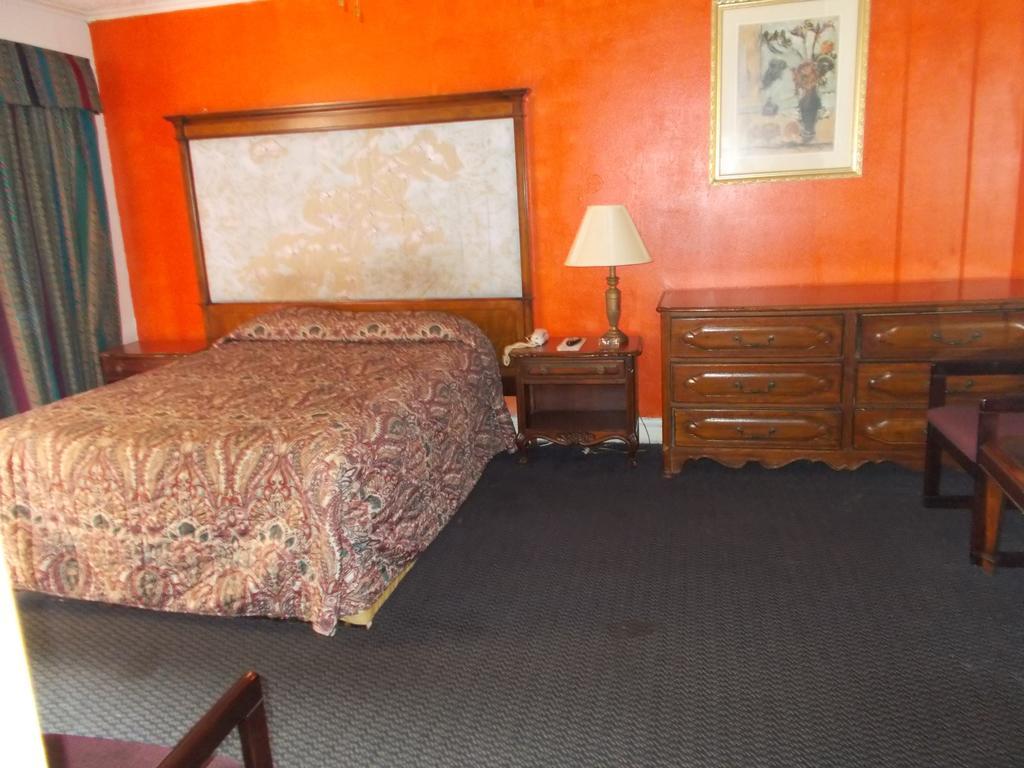 Hillside Motel Homer Room photo