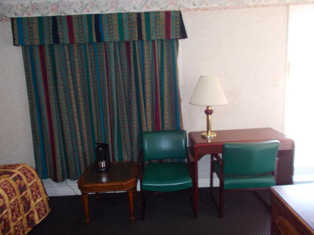 Hillside Motel Homer Room photo